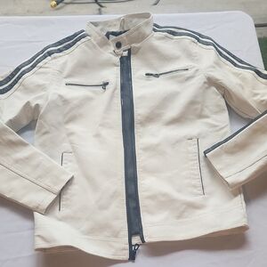 Distortion Men's White Jacket with Black Accents